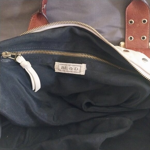 BD&E purse - Picture 3 of 4